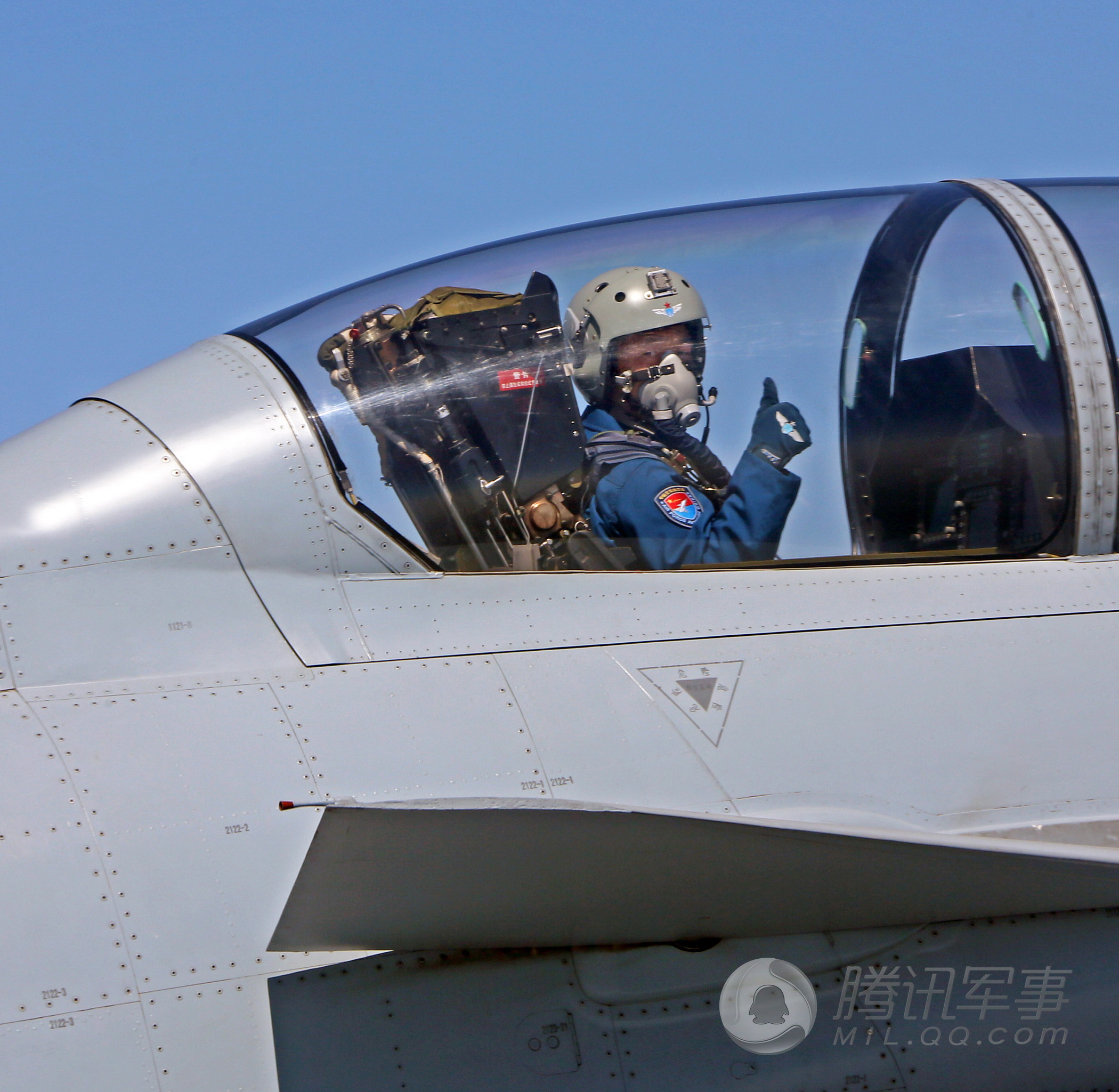 游牧式养老：75岁夫妻观雨林、过雪山，5年20万公里，酷 